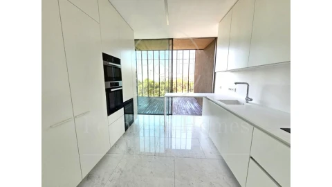 Apartamento T4 para Venda em Cascais e Estoril