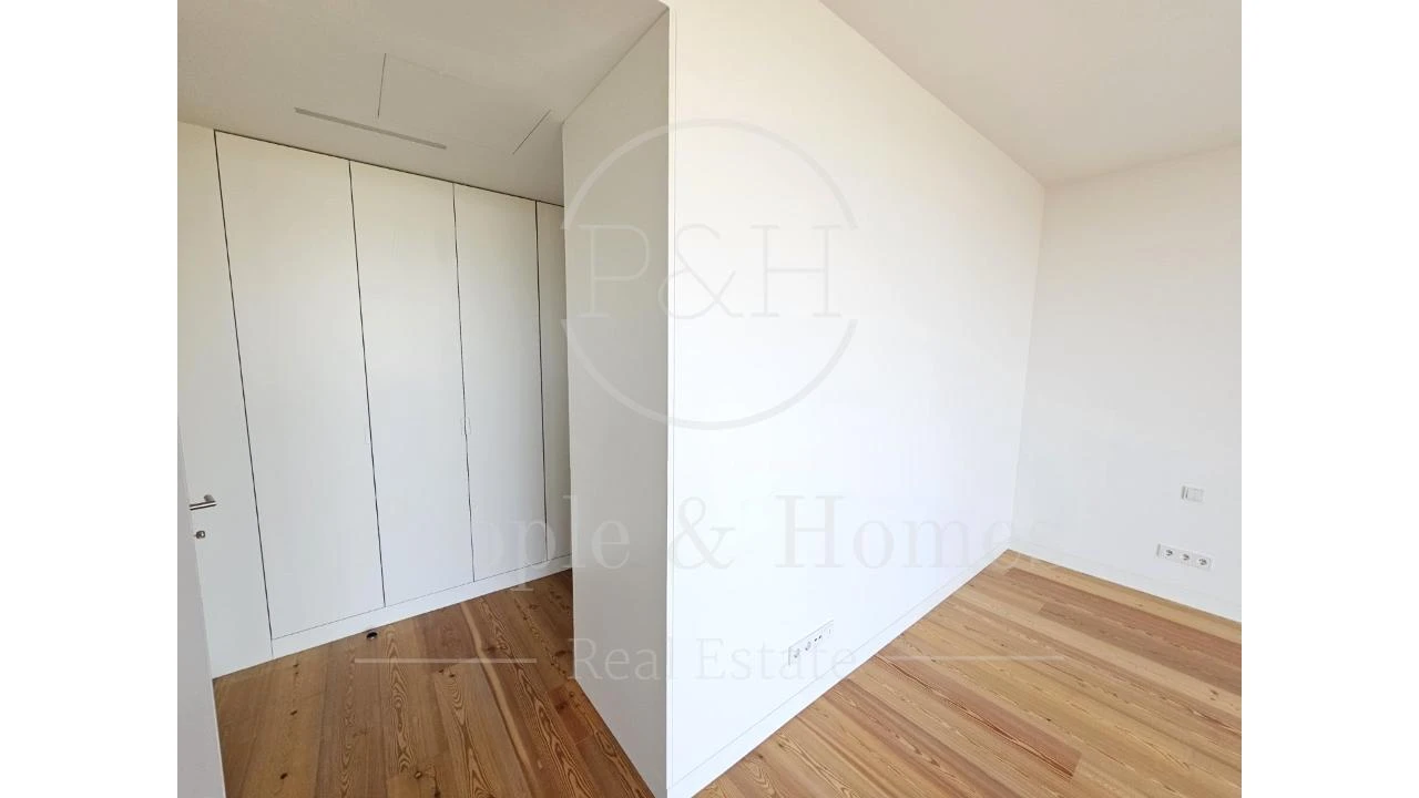Apartamento T4 para Venda em Cascais e Estoril Foto 23