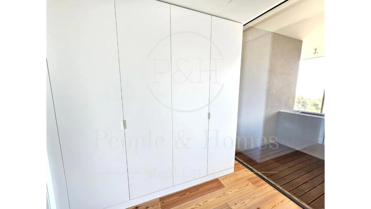 Apartamento T4 para Venda em Cascais e Estoril Foto 34