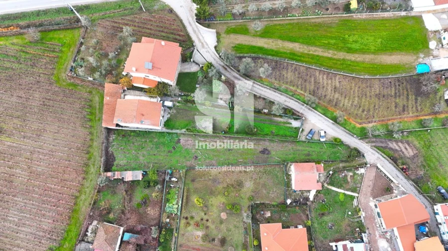 Terreno para Venda em Paços Foto 24