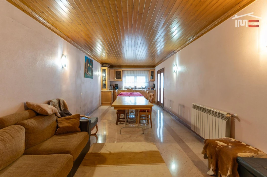 Moradia T4 para Venda em Santa Catarina da Serra e Chainça Foto 1