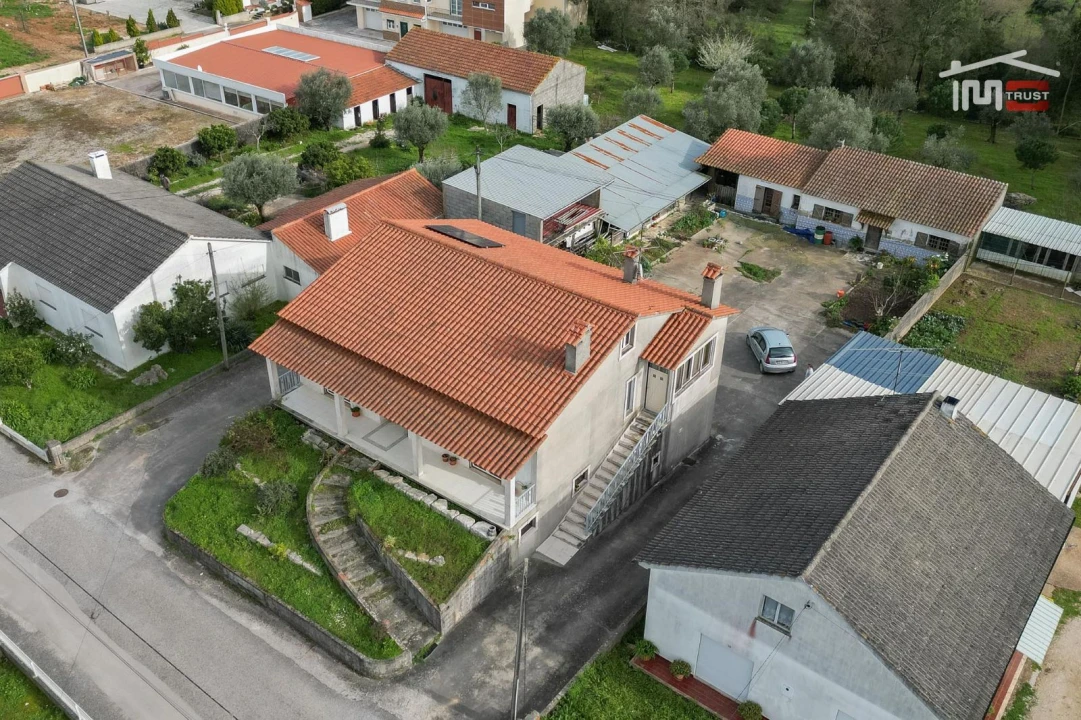 Moradia T4 para Venda em Santa Catarina da Serra e Chainça Foto 39