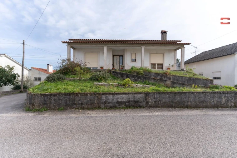 Moradia T4 para Venda em Santa Catarina da Serra e Chainça Foto 34