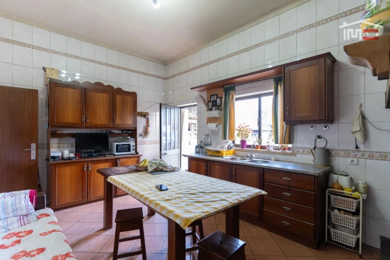 Moradia T4 para Venda em Santa Catarina da Serra e Chainça Foto 4