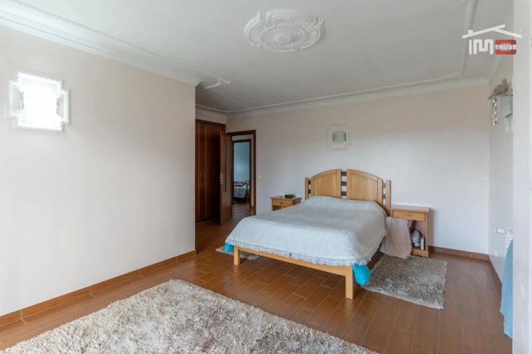 Moradia T4 para Venda em Santa Catarina da Serra e Chainça Foto 17