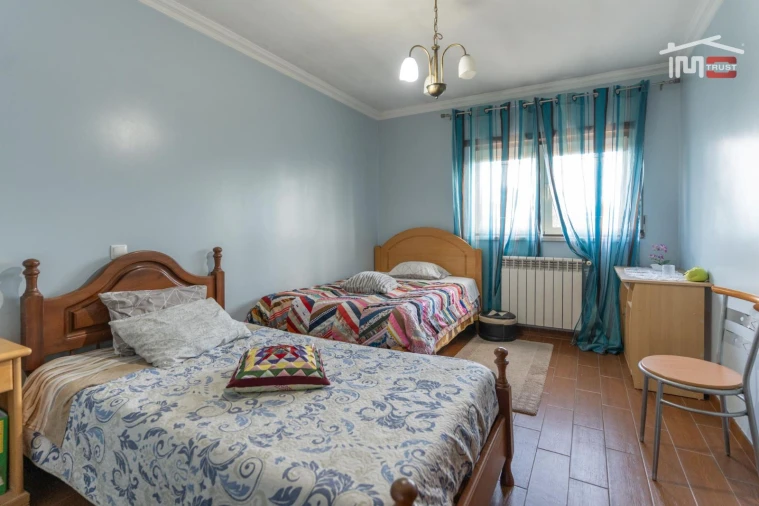 Moradia T4 para Venda em Santa Catarina da Serra e Chainça Foto 2