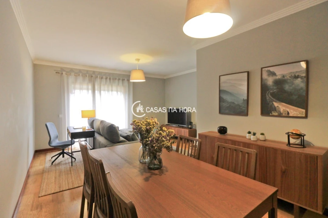 Apartamento T1 para Arrendamento em Castêlo da Maia Foto 4