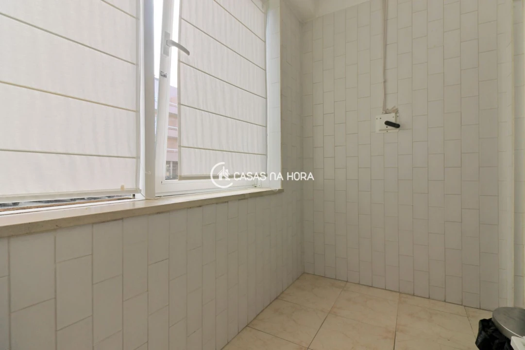Apartamento T1 para Arrendamento em Castêlo da Maia Foto 28