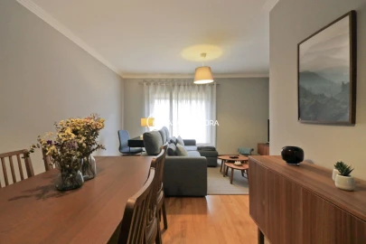Apartamento T1 para Arrendamento em Castêlo da Maia