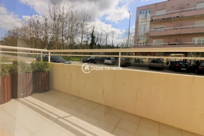Apartamento T1 para Arrendamento em Castêlo da Maia