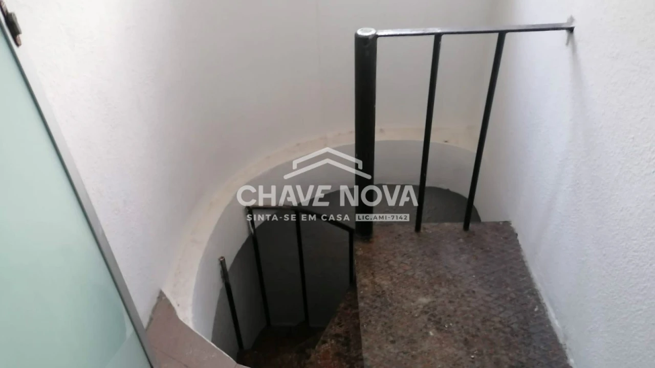 Negócio para Arrendamento em Fânzeres e São Pedro da Cova Foto 14