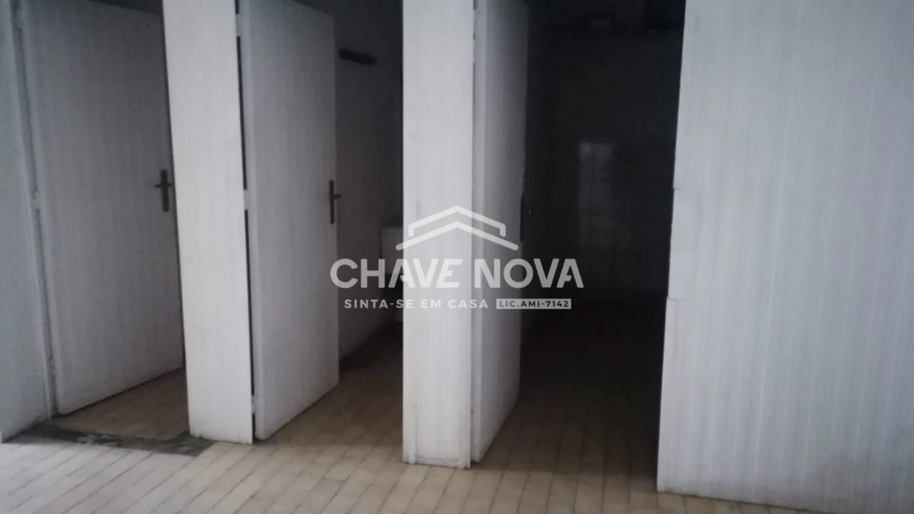 Negócio para Arrendamento em Fânzeres e São Pedro da Cova Foto 19