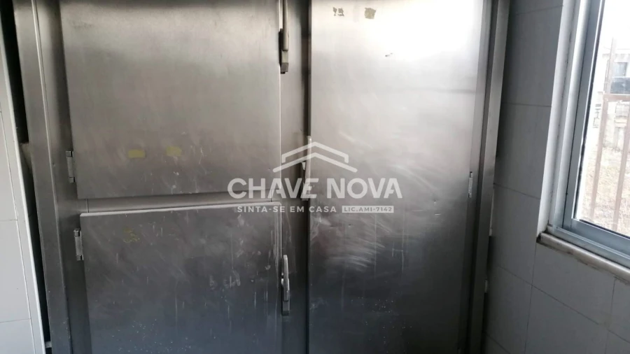 Negócio para Arrendamento em Fânzeres e São Pedro da Cova Foto 8