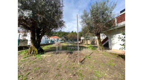 Moradia T3 para Venda em Figueiró dos Vinhos e Bairradas