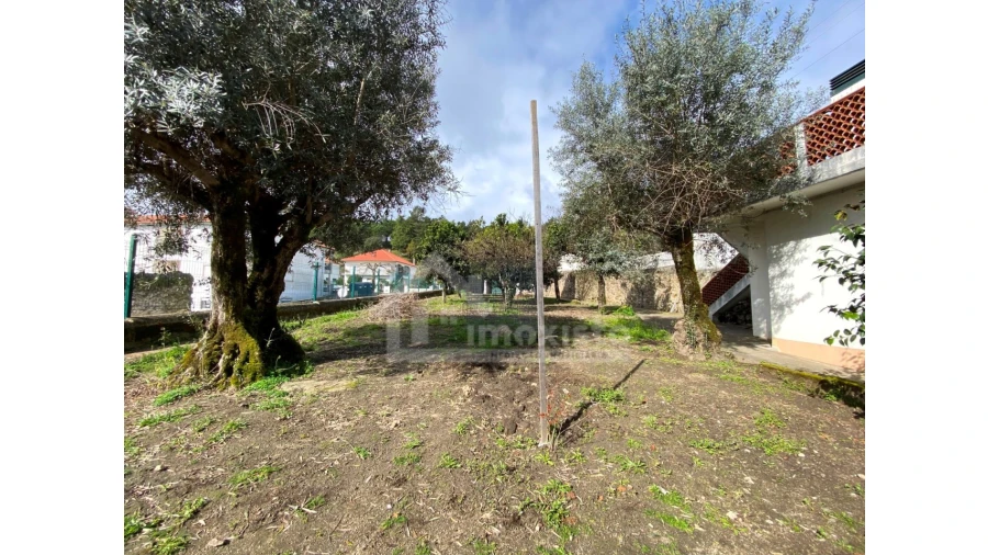 Moradia T3 para Venda em Figueiró dos Vinhos e Bairradas Foto 24