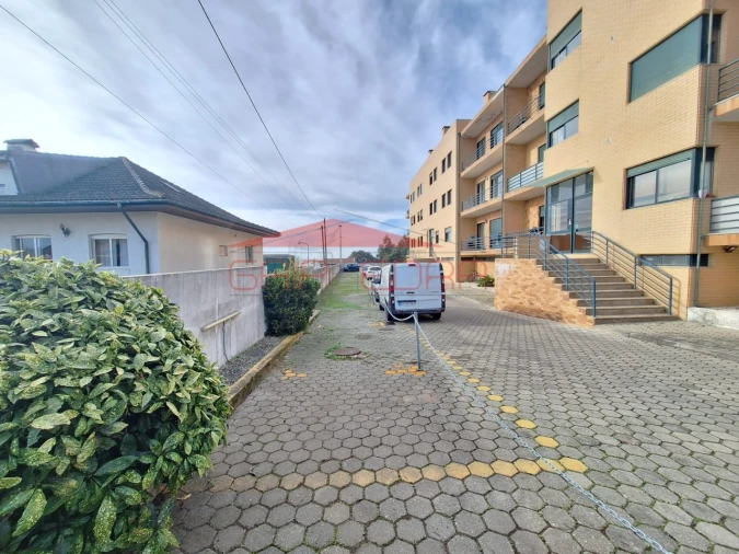 Negócio para Venda em Gulpilhares e Valadares Foto 5