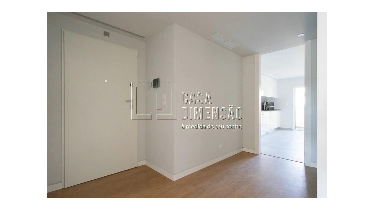 Apartamento T1 para Venda em Carcavelos e Parede Foto 5