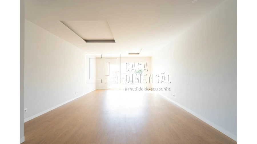 Apartamento T1 para Venda em Carcavelos e Parede Foto 6