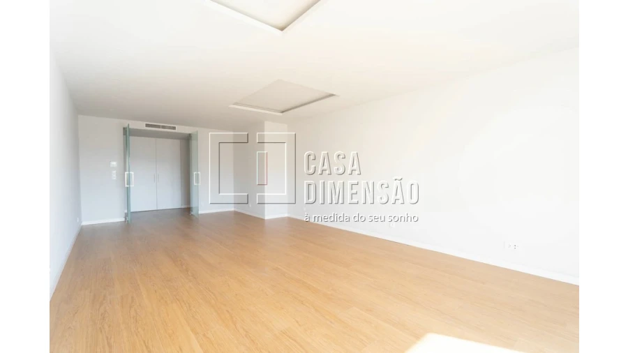 Apartamento T1 para Venda em Carcavelos e Parede Foto 11