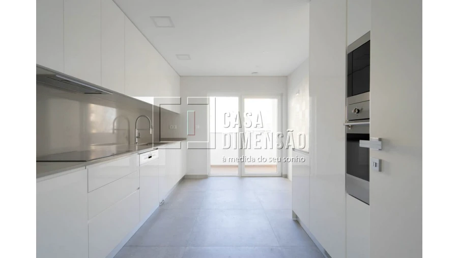 Apartamento T1 para Venda em Carcavelos e Parede Foto 15