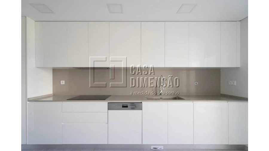 Apartamento T1 para Venda em Carcavelos e Parede Foto 18