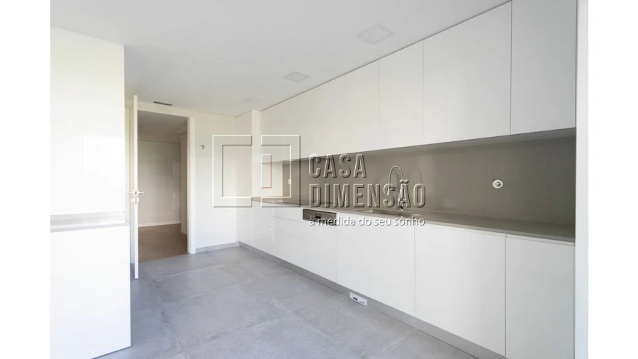 Apartamento T1 para Venda em Carcavelos e Parede Foto 20