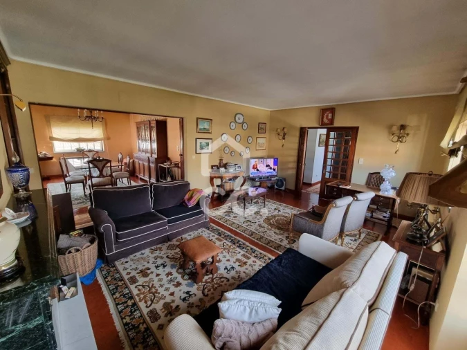 Moradia T7 para Venda em Marinha Grande Foto 5