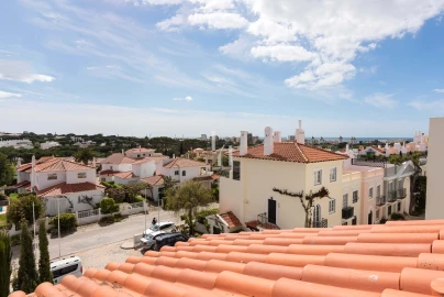 Apartamento T3 para Arrendamento férias em Quarteira