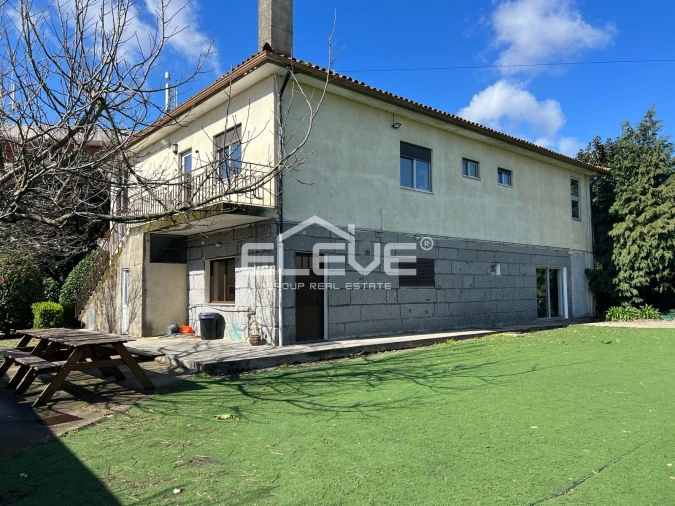 Moradia T6 para Venda em Joane