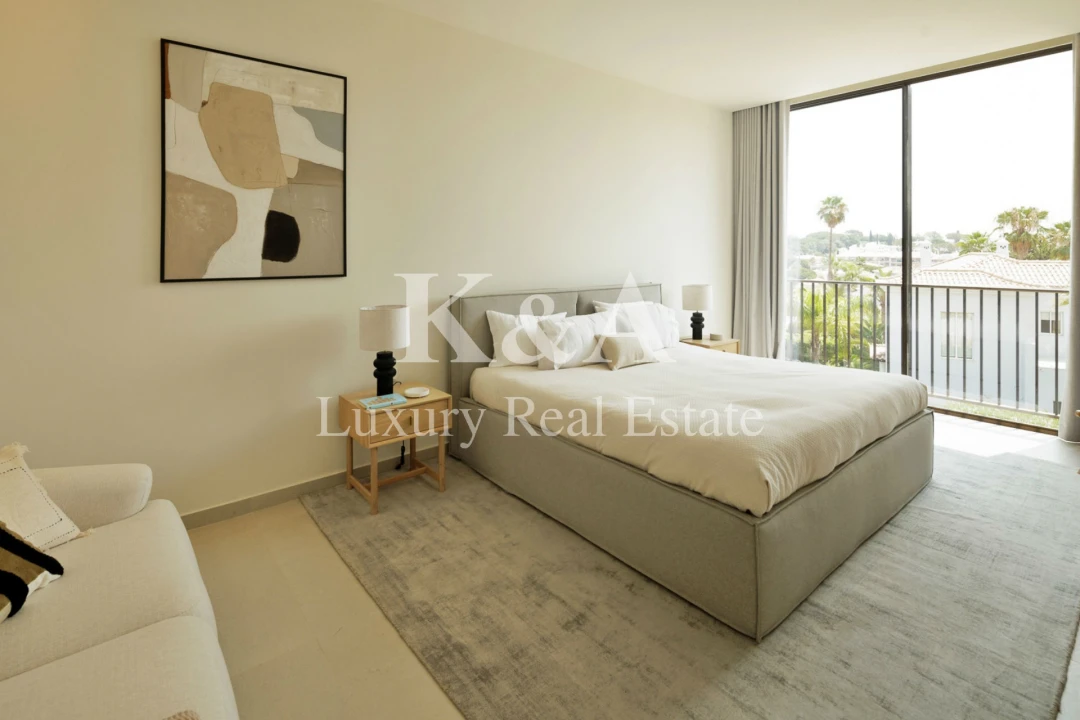 Moradia T4 para Venda em Almancil Foto 12