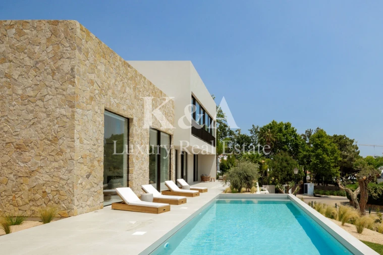 Moradia T4 para Venda em Almancil Foto 2