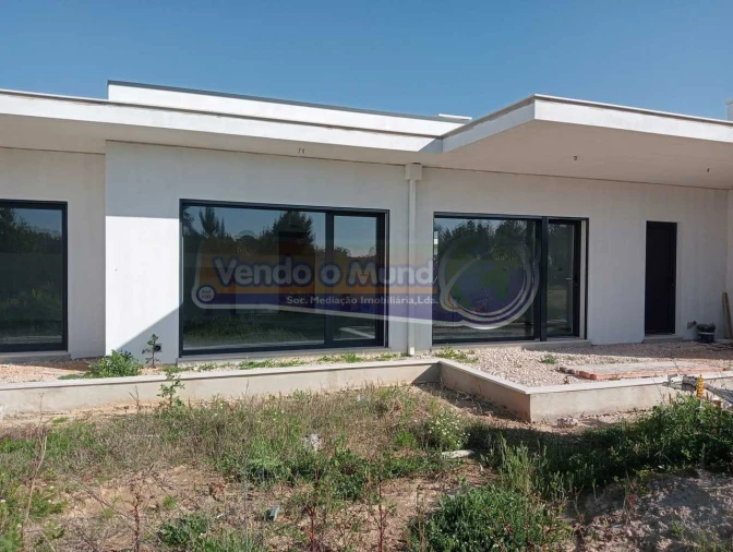 Moradia T3 para Venda em Marinhais Foto 2