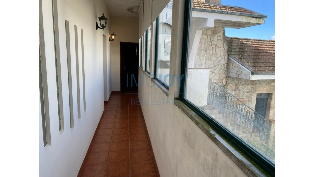 Quinta T9 para Venda em Carreira e Refojos de Riba de Ave Foto 23