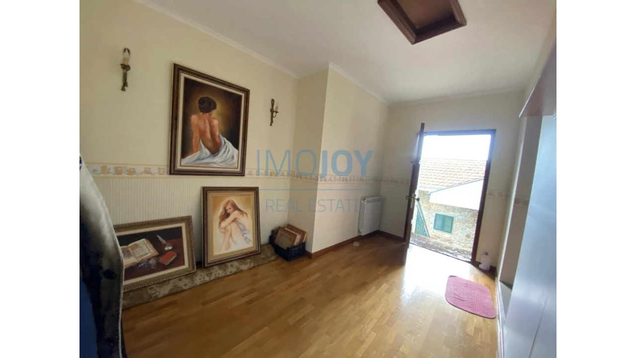 Quinta T9 para Venda em Carreira e Refojos de Riba de Ave Foto 30