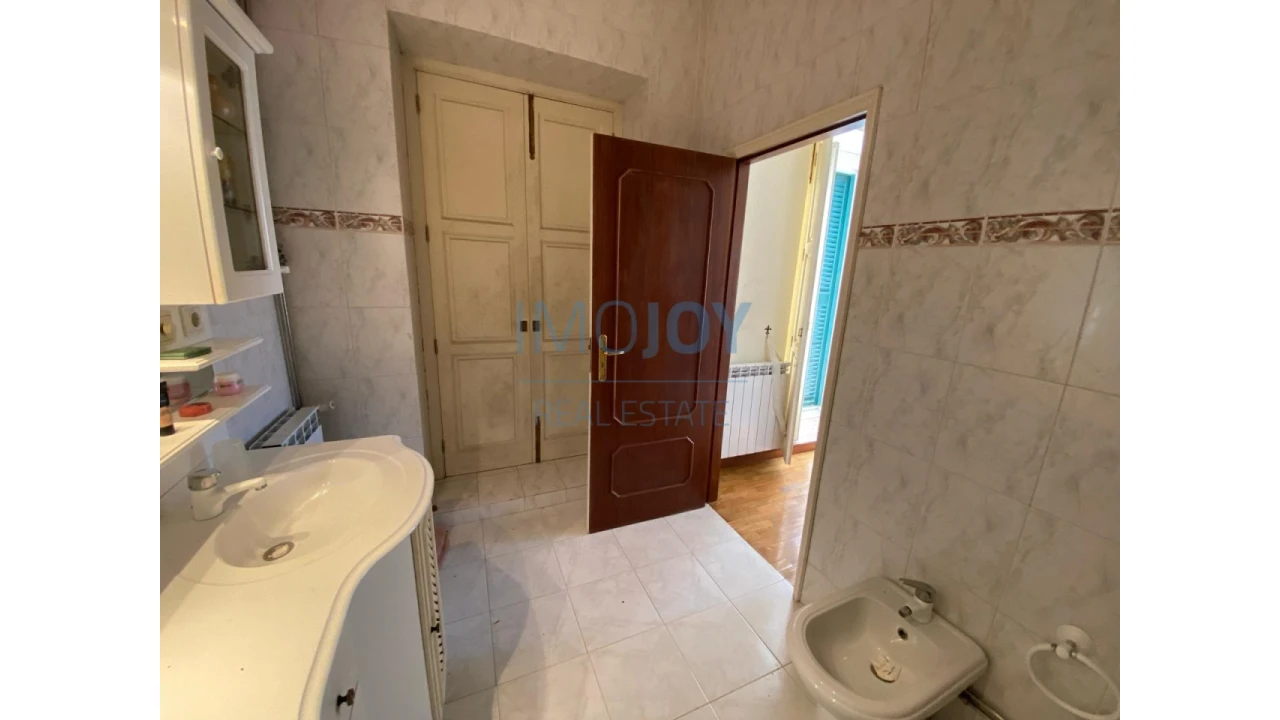 Quinta T9 para Venda em Carreira e Refojos de Riba de Ave Foto 55