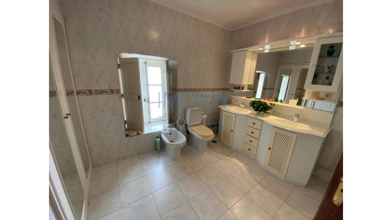 Quinta T9 para Venda em Carreira e Refojos de Riba de Ave Foto 56