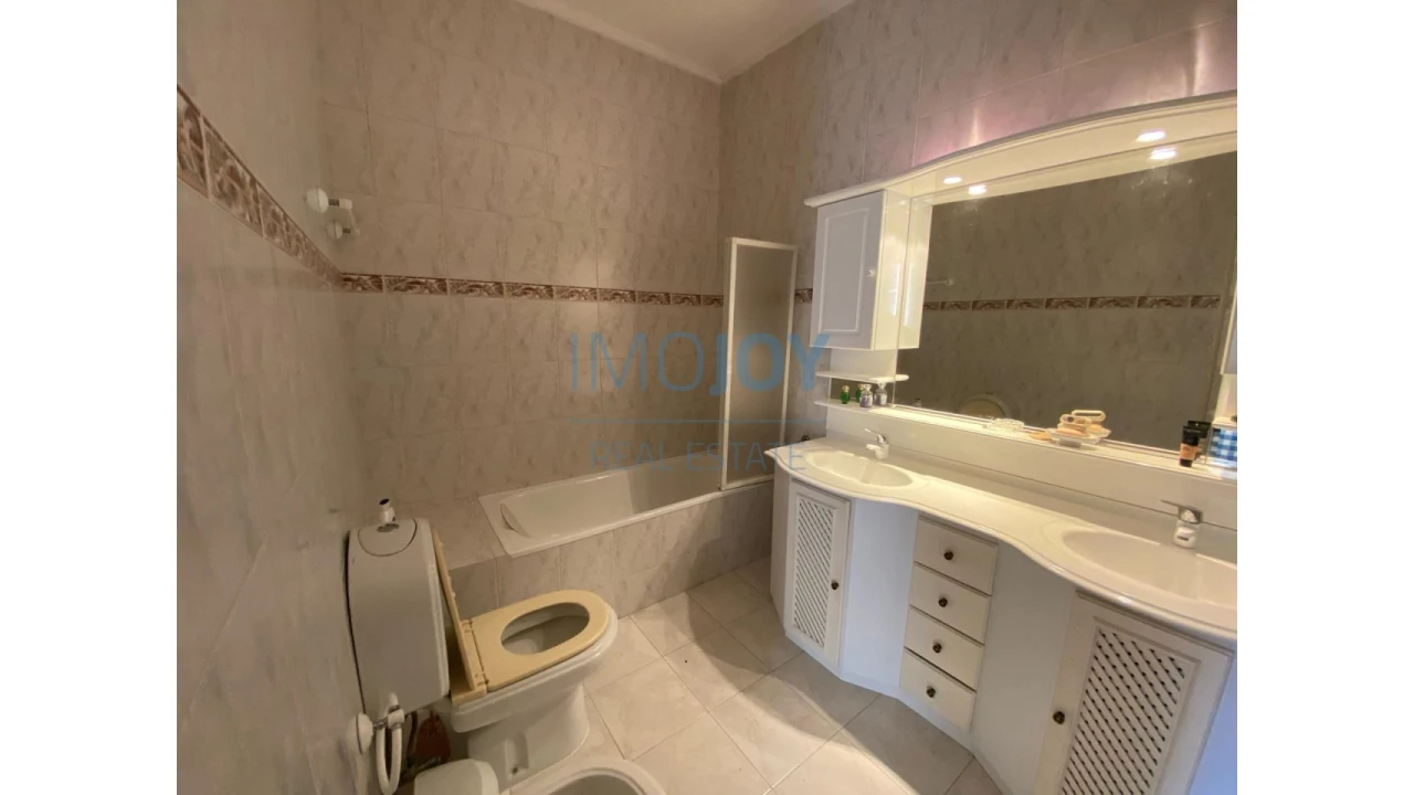 Quinta T9 para Venda em Carreira e Refojos de Riba de Ave Foto 62