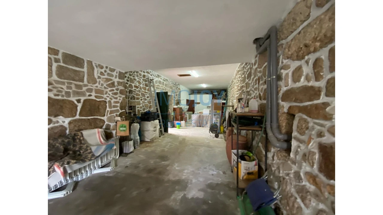 Quinta T9 para Venda em Carreira e Refojos de Riba de Ave Foto 64