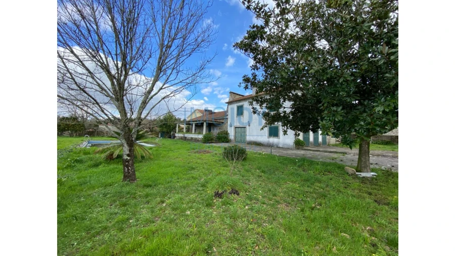 Quinta T9 para Venda em Carreira e Refojos de Riba de Ave Foto 7