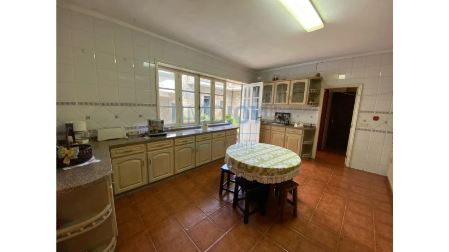 Quinta T9 para Venda em Carreira e Refojos de Riba de Ave Foto 15