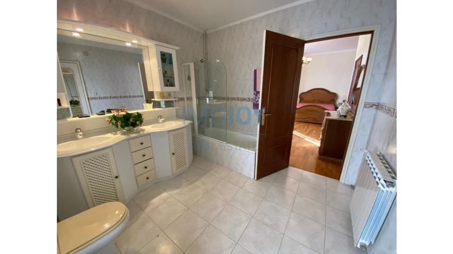 Quinta T9 para Venda em Carreira e Refojos de Riba de Ave Foto 51