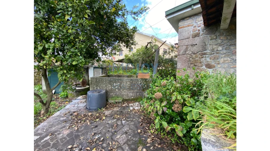 Quinta T9 para Venda em Carreira e Refojos de Riba de Ave Foto 72