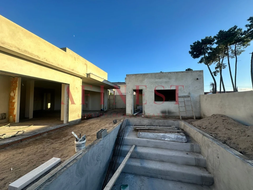 Moradia T5 para Venda em Azeitão (São Lourenço e São Simão) Foto 22
