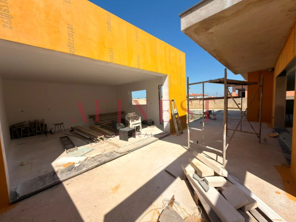 Moradia T5 para Venda em Azeitão (São Lourenço e São Simão) Foto 11
