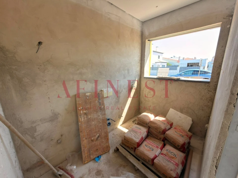 Moradia T5 para Venda em Azeitão (São Lourenço e São Simão) Foto 19