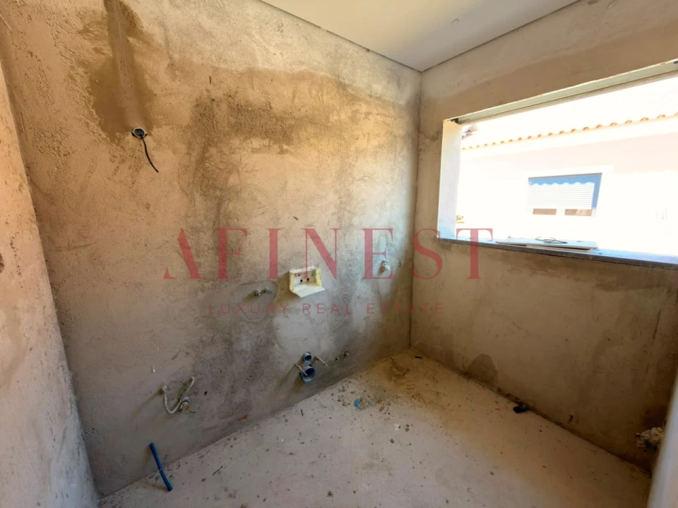 Moradia T5 para Venda em Azeitão (São Lourenço e São Simão) Foto 27