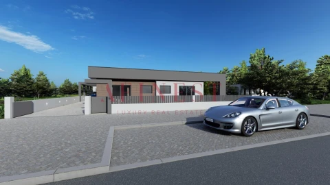 Moradia T5 para Venda em Azeitão (São Lourenço e São Simão)