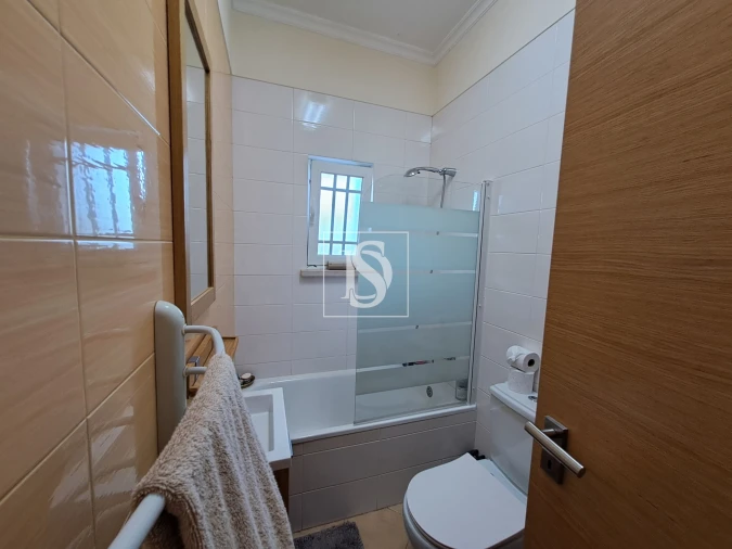 Moradia T3 para Venda em Quinta do Conde Foto 4