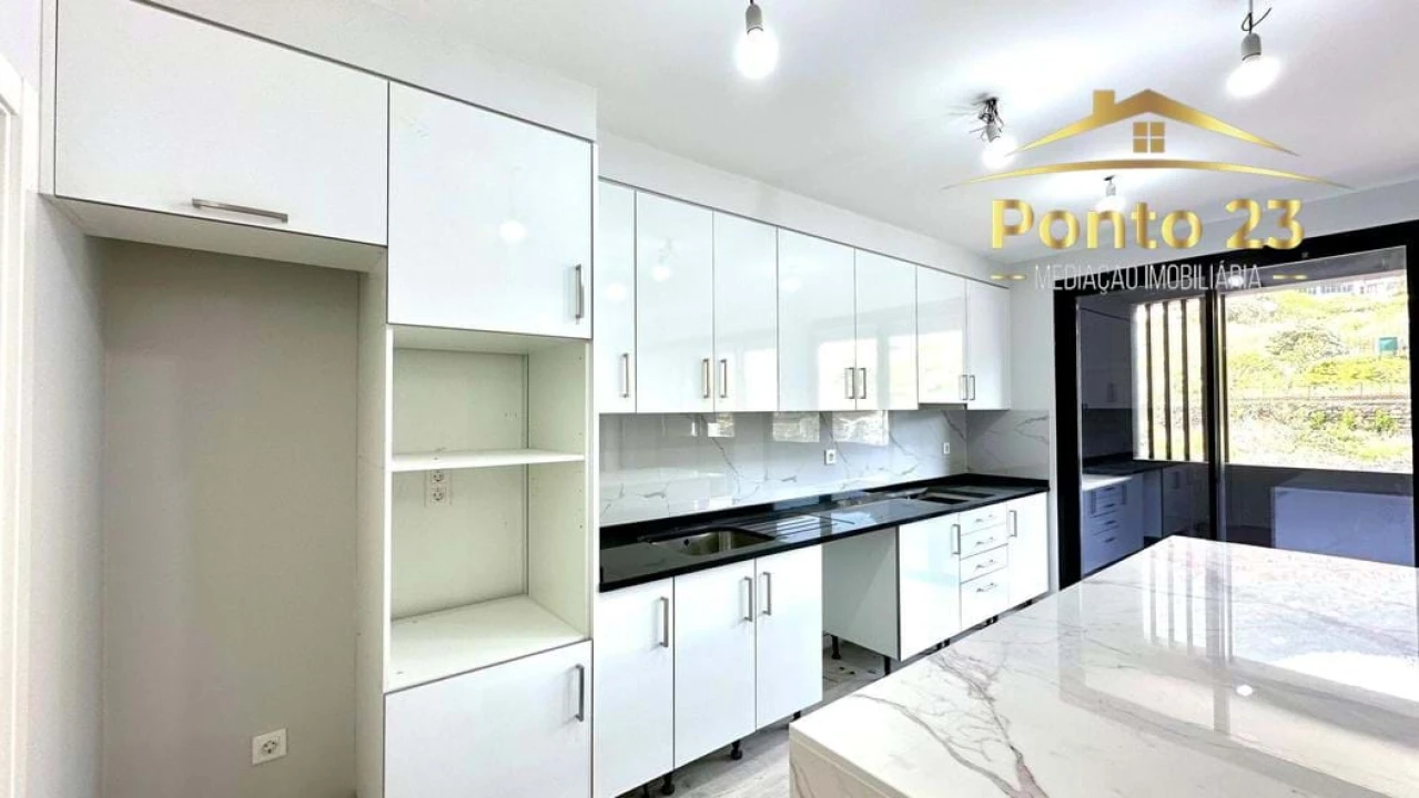 Apartamento T3 para Venda em Machico Foto 6