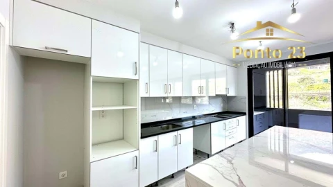 Apartamento T3 para Venda em Machico